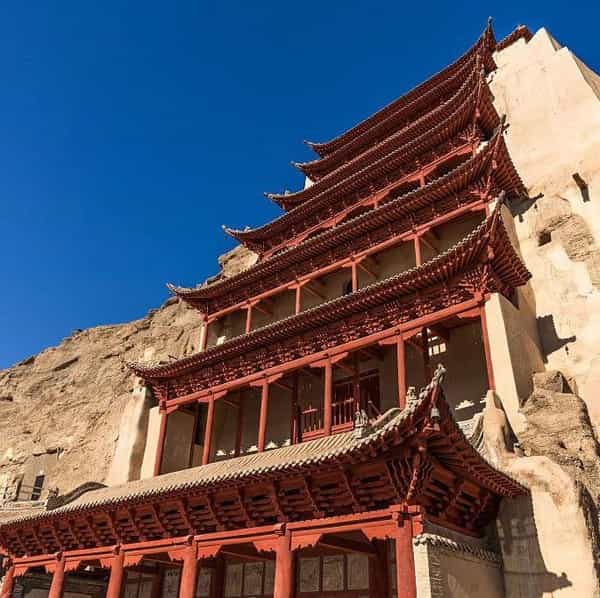敦煌市政府一行