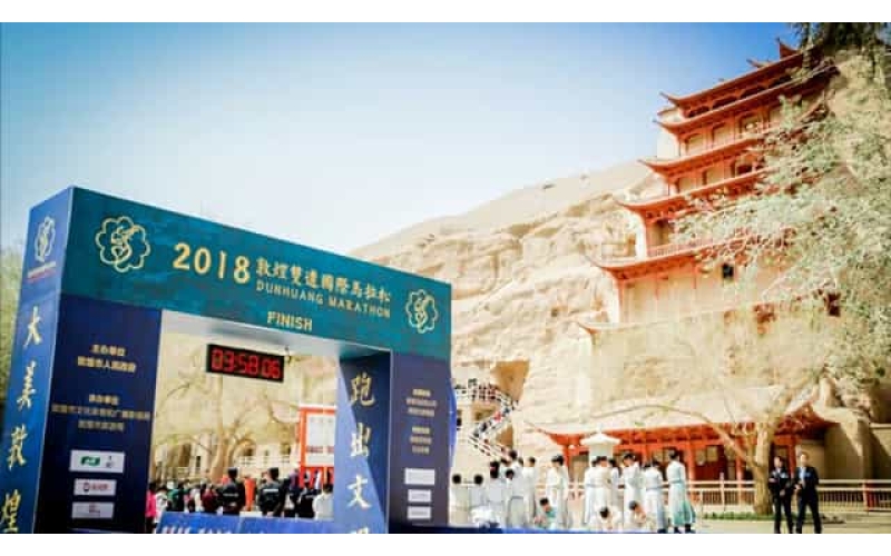 敦煌桁架造型拱门搭建制作