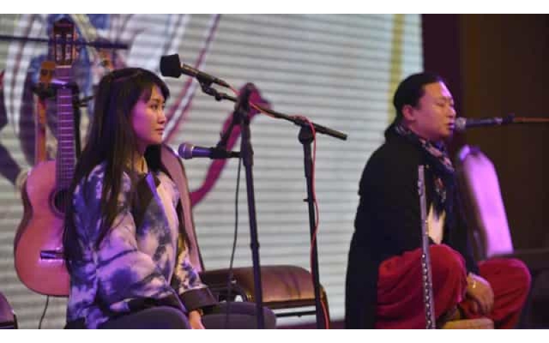 敦煌2021一路向西新年音乐会在敦煌山庄举办