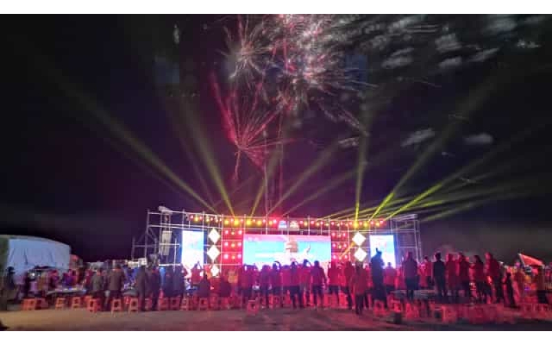 第六届旭辉集团行者无疆杯戈壁徒步挑战赛音乐节