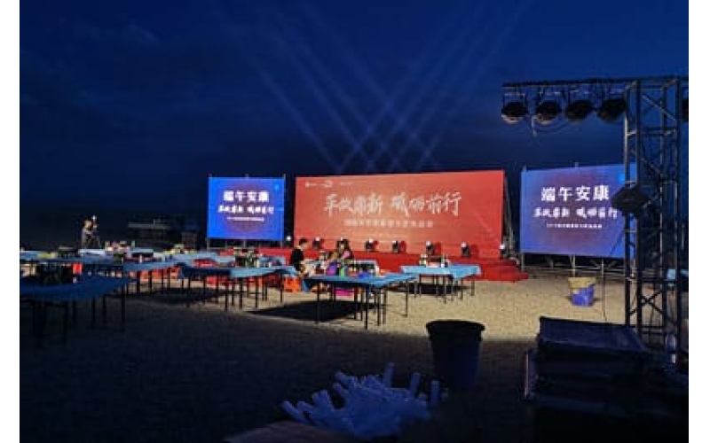 2019鸿荣源集团戈壁挑战赛